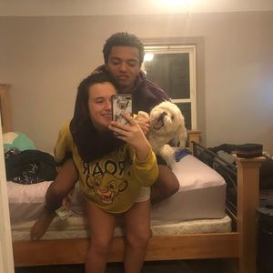 Meet your Posher, Marissa